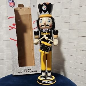 NFL Steelers Roethlisberger Wooden Nutcracker